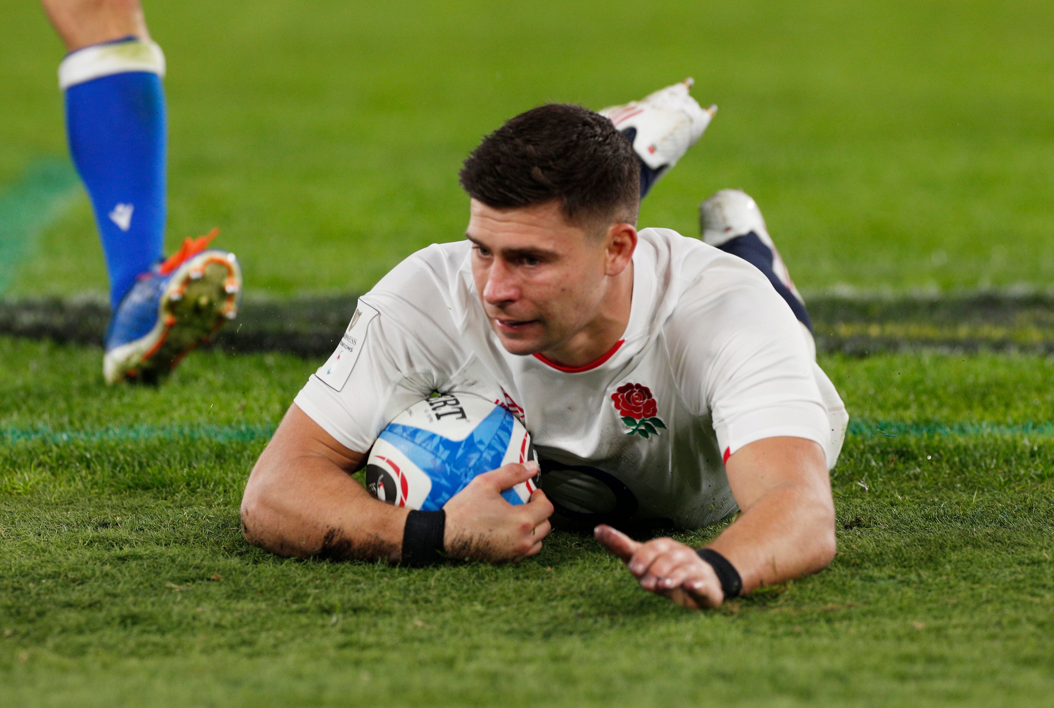 Ben Youngs scores his second try for England against Italy