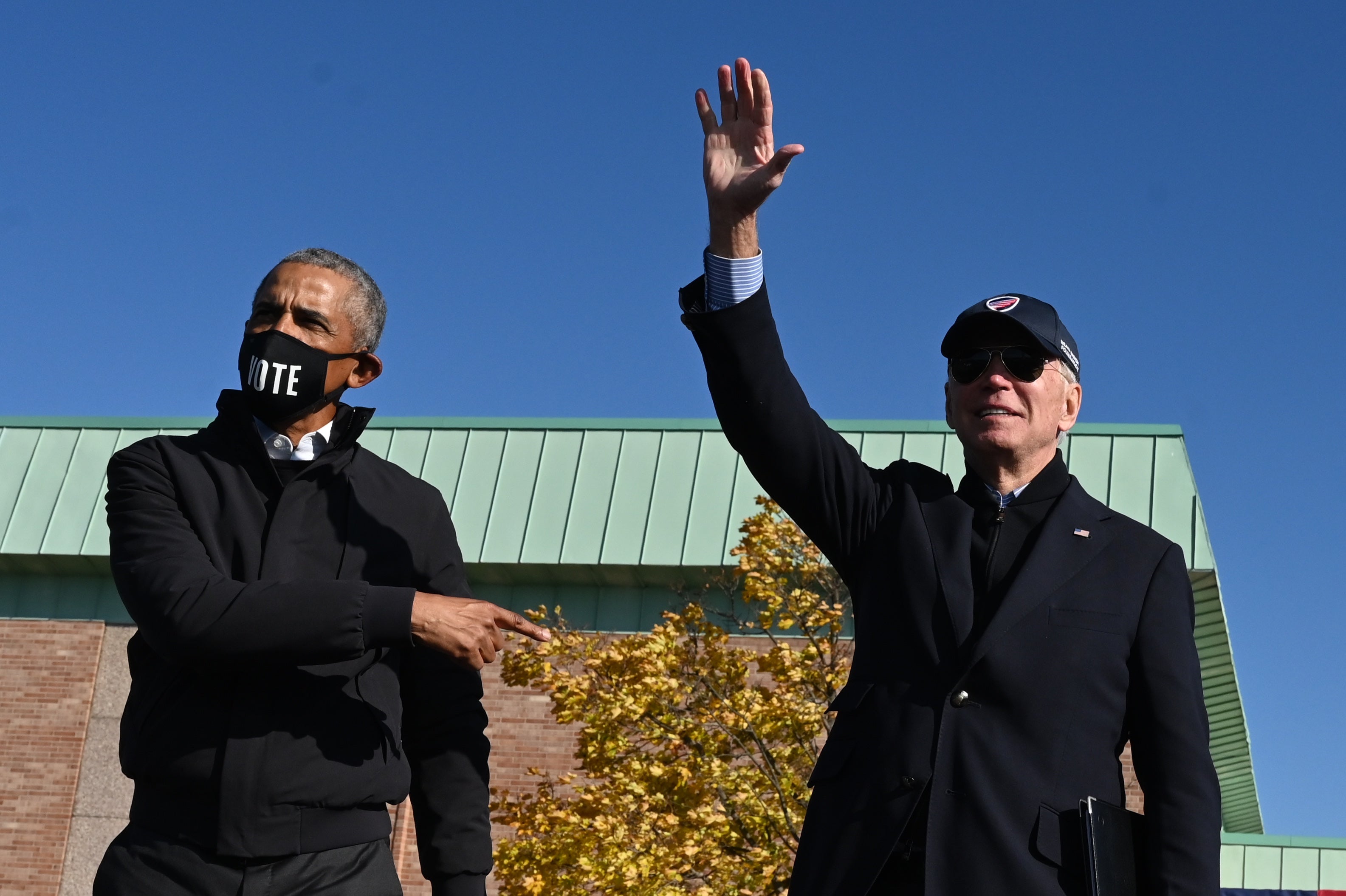 Former president Barack Obama campaigns with Joe Biden in Flint, Michigan.