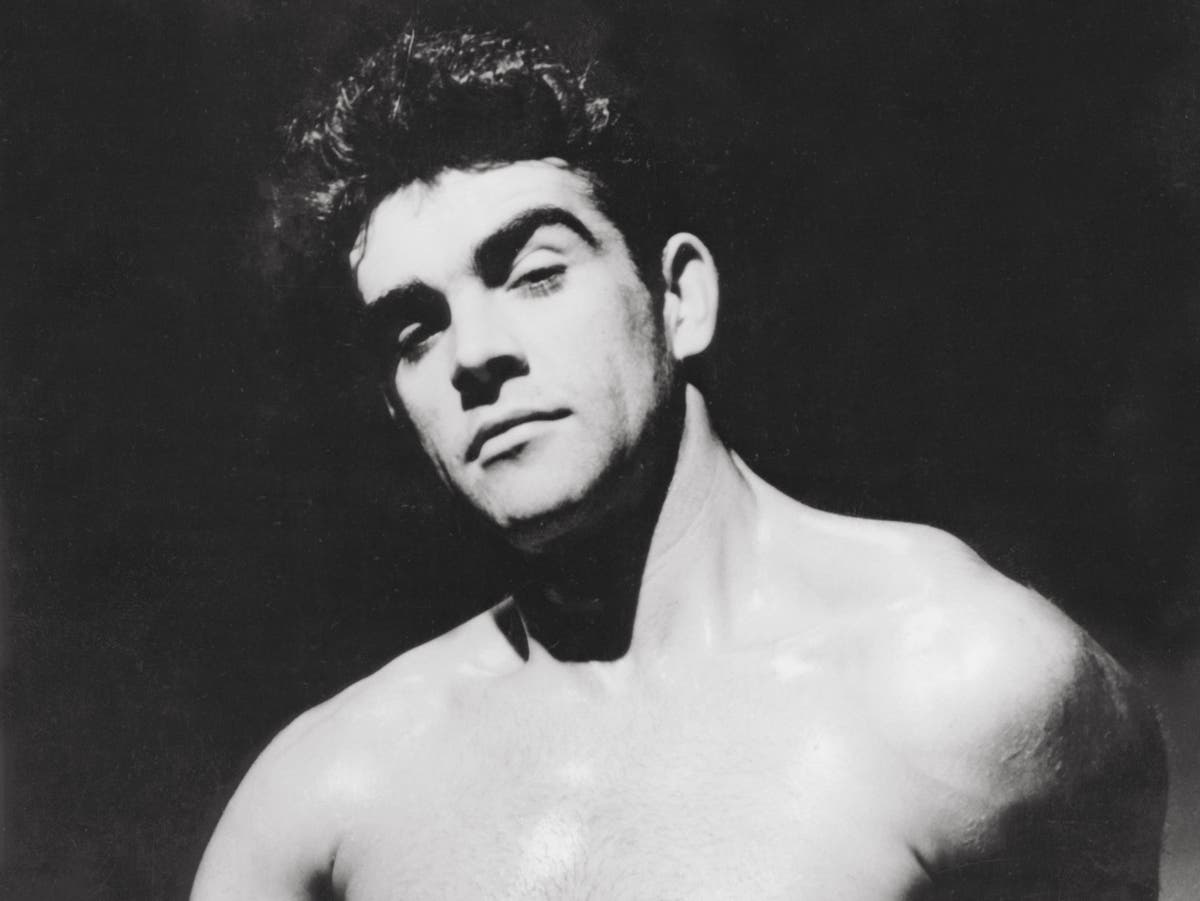 Sean Connery death: Scottish actor was nude model before he was James Bond