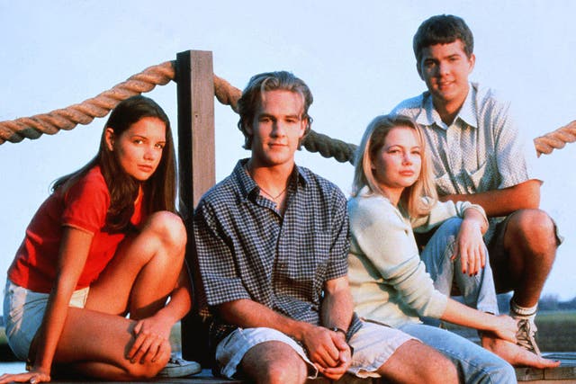 L-R: Katie Holmes, James Van Der Beek, Michelle Williams and Joshua Jackson in ‘Dawson’s Creek'
