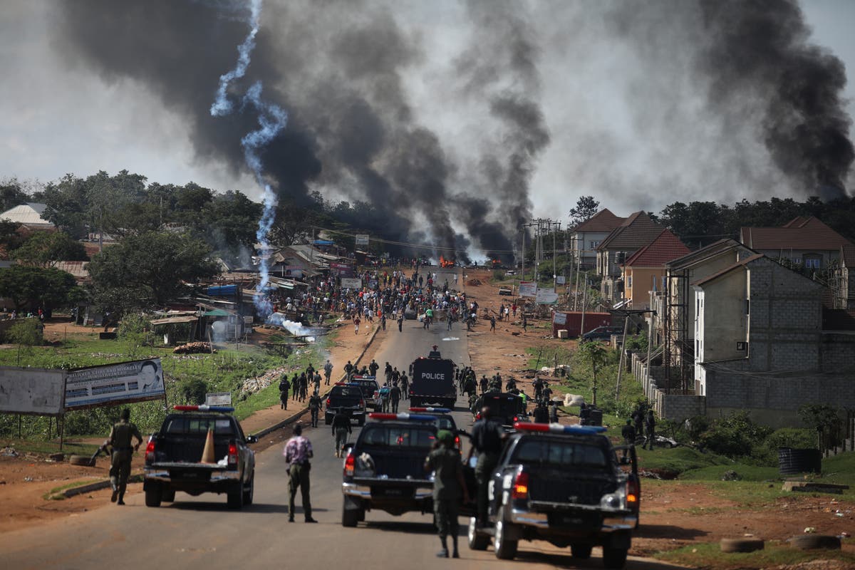 End SARS: Soldiers fired ‘live bullets’ at Nigerian anti-police brutality protesters, army admits