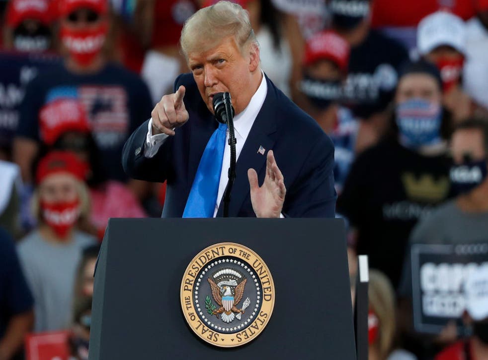El presidente de los Estados Unidos durante un mitin en Carson City, Nevada.