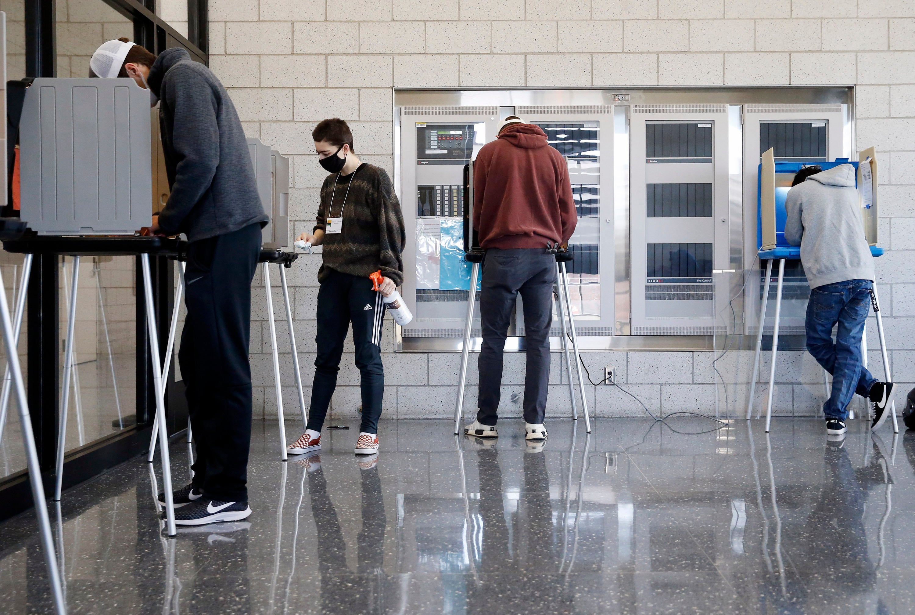 Election 2020 Iowa Voting