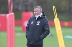 Solskjaer hits back at United sack speculation