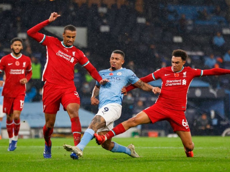 Gabriel Jesus scores the equaliser