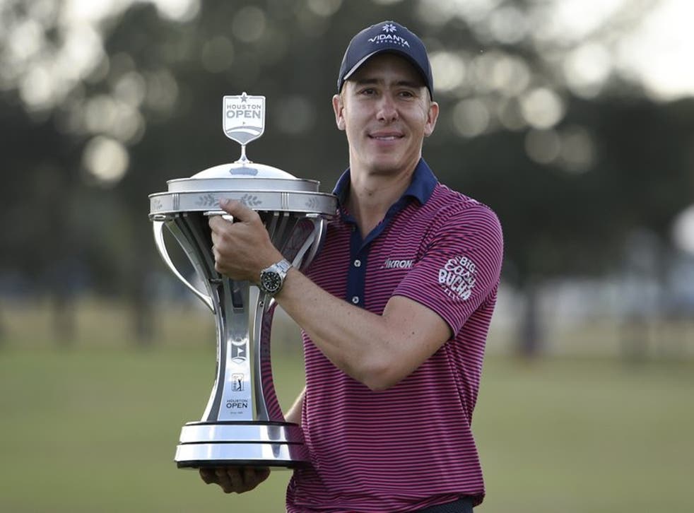 <p>El triunfo le permitirá asistir al Masters en abril próximo.</p>