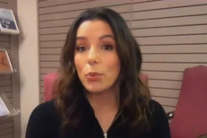 Eva Longoria apologises after election comments