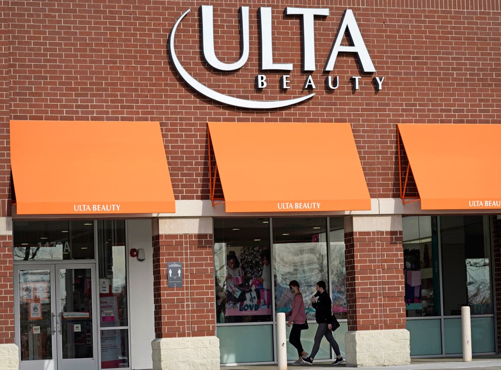 Ulta To Open Beauty Shops At 100 Target Stores In 2021 Shops New York Ulta Stores Target The Independent Ulta To Open Beauty Shops At 100 Target Stores In 2021 Shops New York Ulta Stores Target The Independent