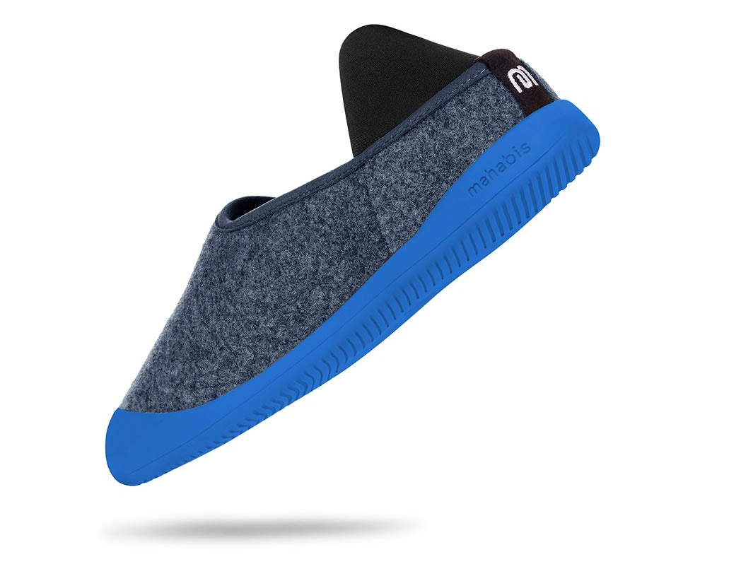 mens slippers with grip soles