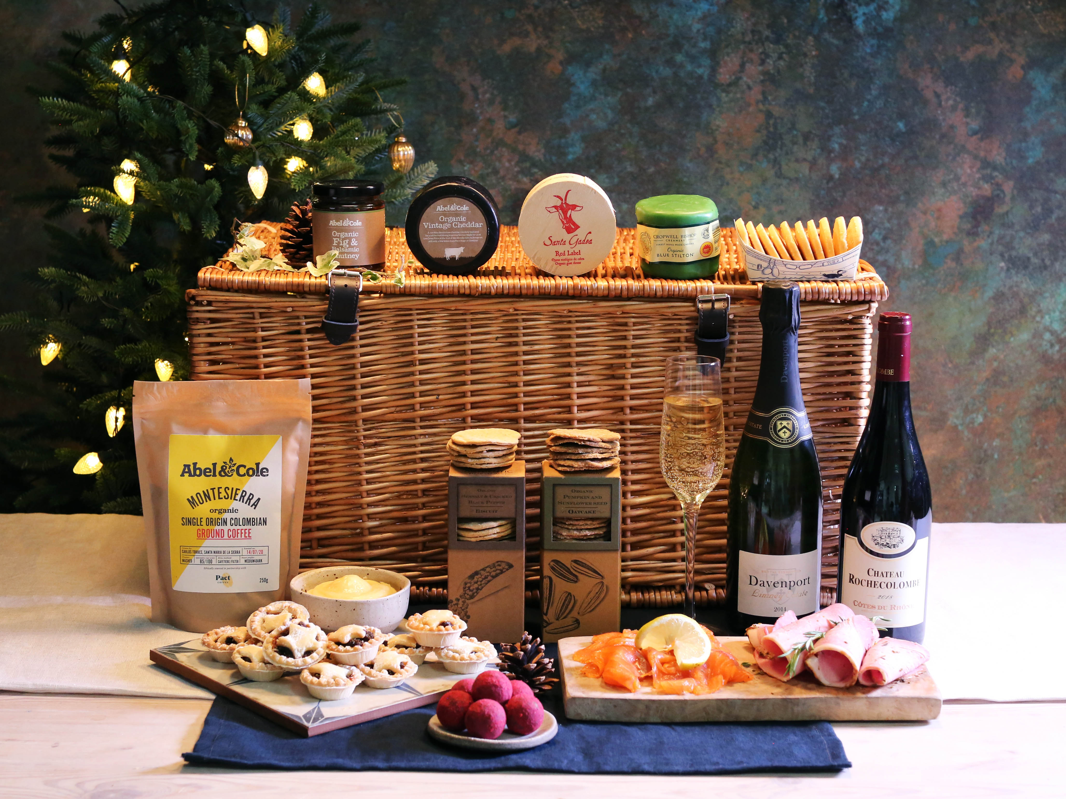 Best Christmas Hampers 2020 Fortnum Mason To Betty S The Independent