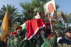 Palestinians hold funeral for veteran negotiator Erekat