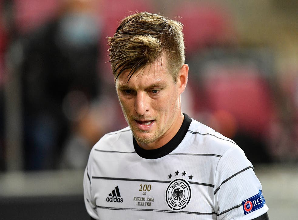 KROOS CALENDARIO