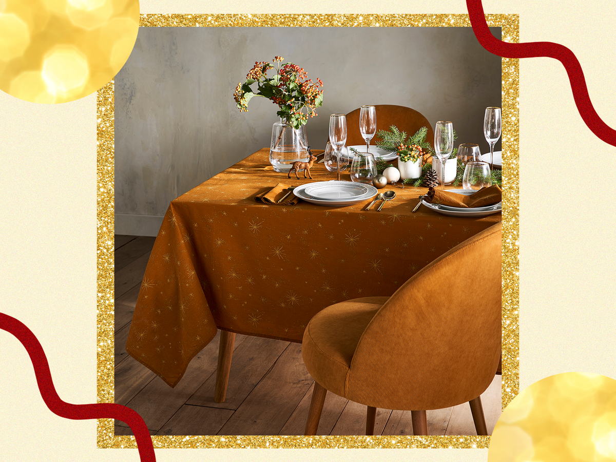 9 best Christmas tablecloths that add the finishing festive touches