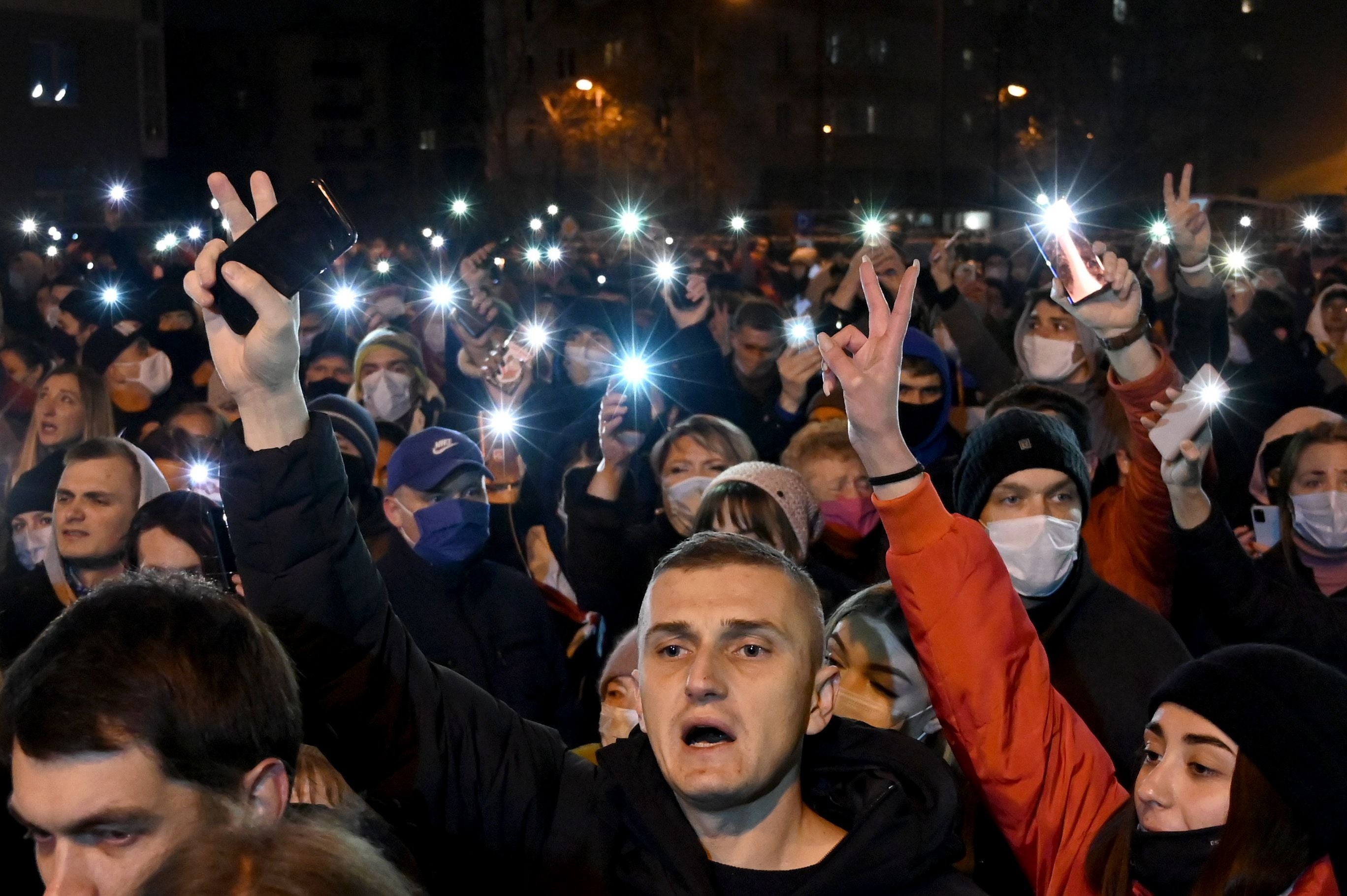 Demonstrators in ‘The Square of Changes’ in Minsk