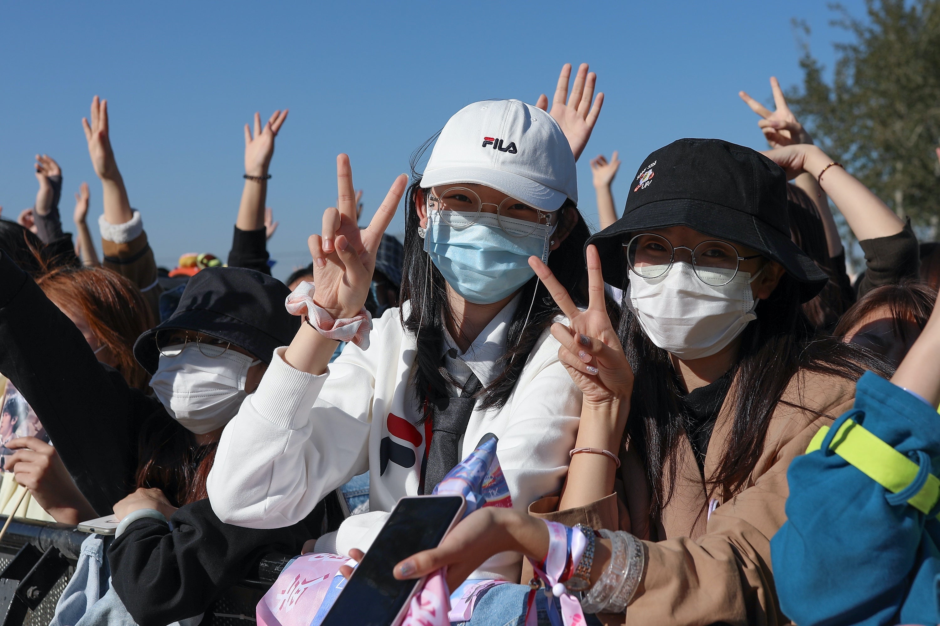 Music fans wear masks at festival in Beijing