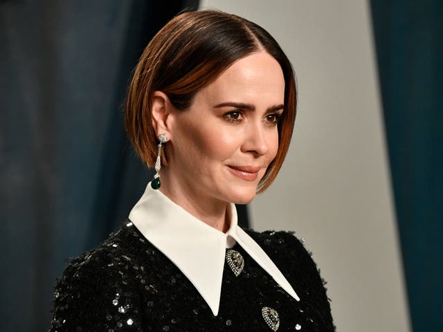 Sarah Paulson attends the 2020 Vanity Fair Oscar party on 9 February 2020 in Beverly Hills, California