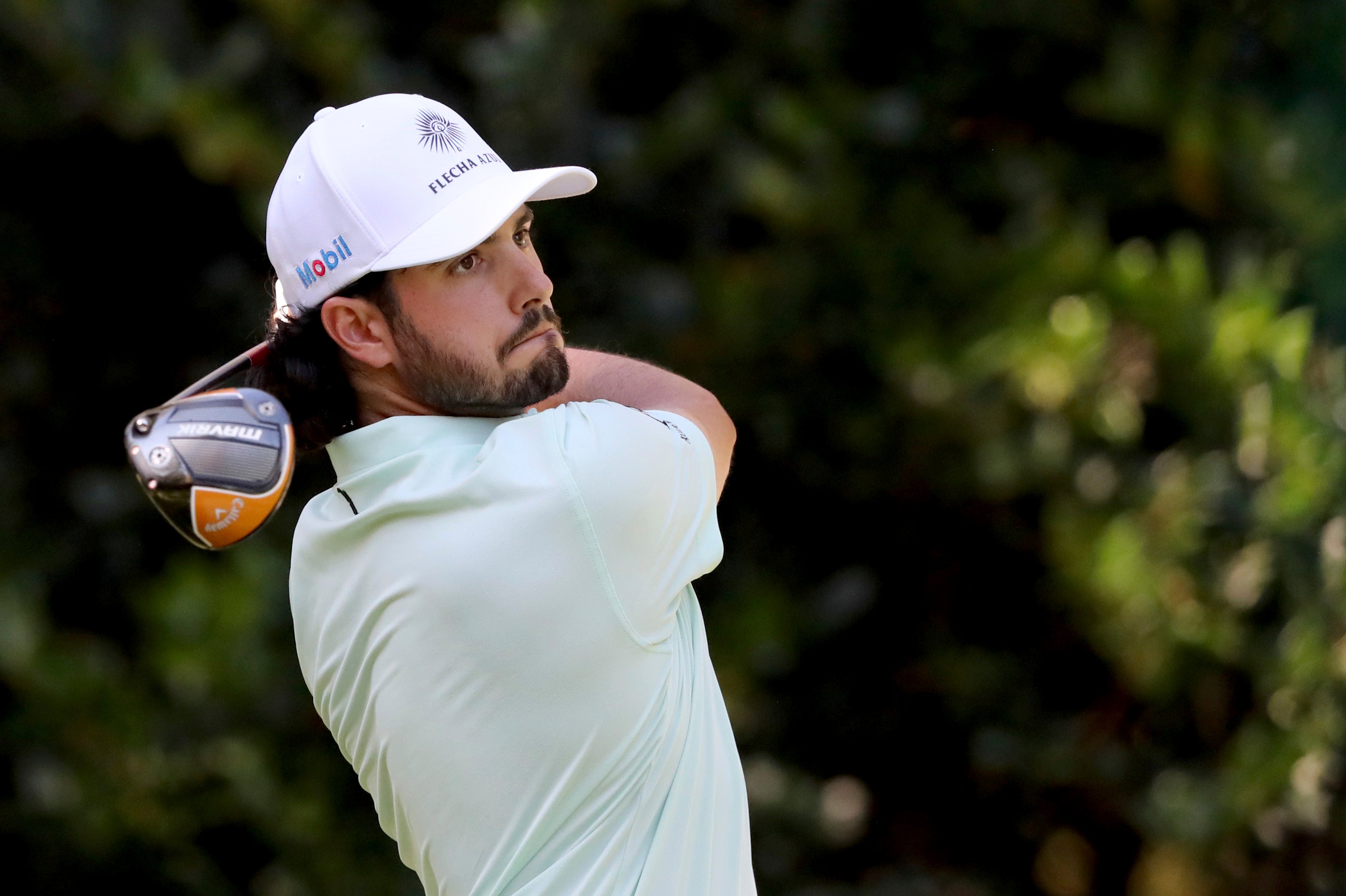 <p>El mexicano Abraham Ancer realiza su tiro de salida al hoyo 7 durante la segunda ronda del Masters, el viernes 13 de noviembre de 2020, en Augusta, Georgia.</p>