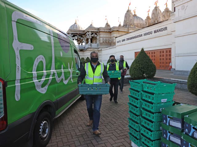 The Felix Project make a delivery to the Neasden Temple which is received by staff and volunteers