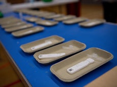 Η «βασική στιγμή» ως εμβόλιο Moderna Covid φτάνει την αποτελεσματικότητα του 94% - ζωντανά