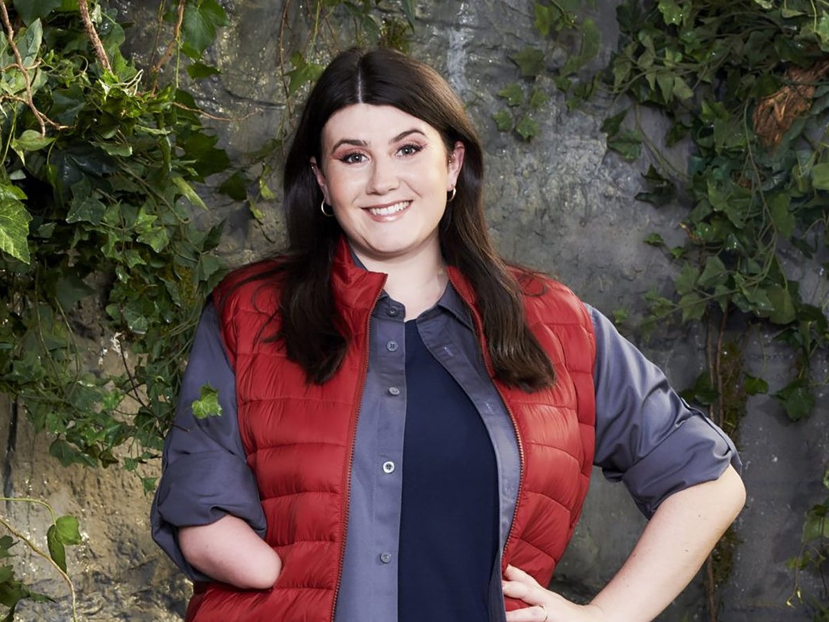who is i m a celebrity star hollie arnold the independent