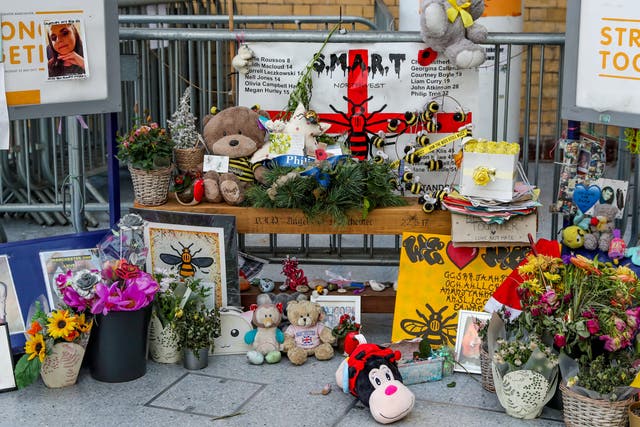 <p>A memorial set up to the victims of the Manchester Arena bombing in 2017</p>
