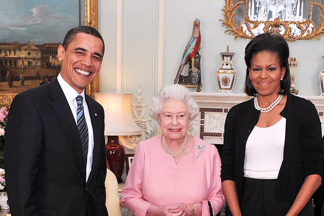 <p>Reina Isabel con la pareja Obama en 2009</p>