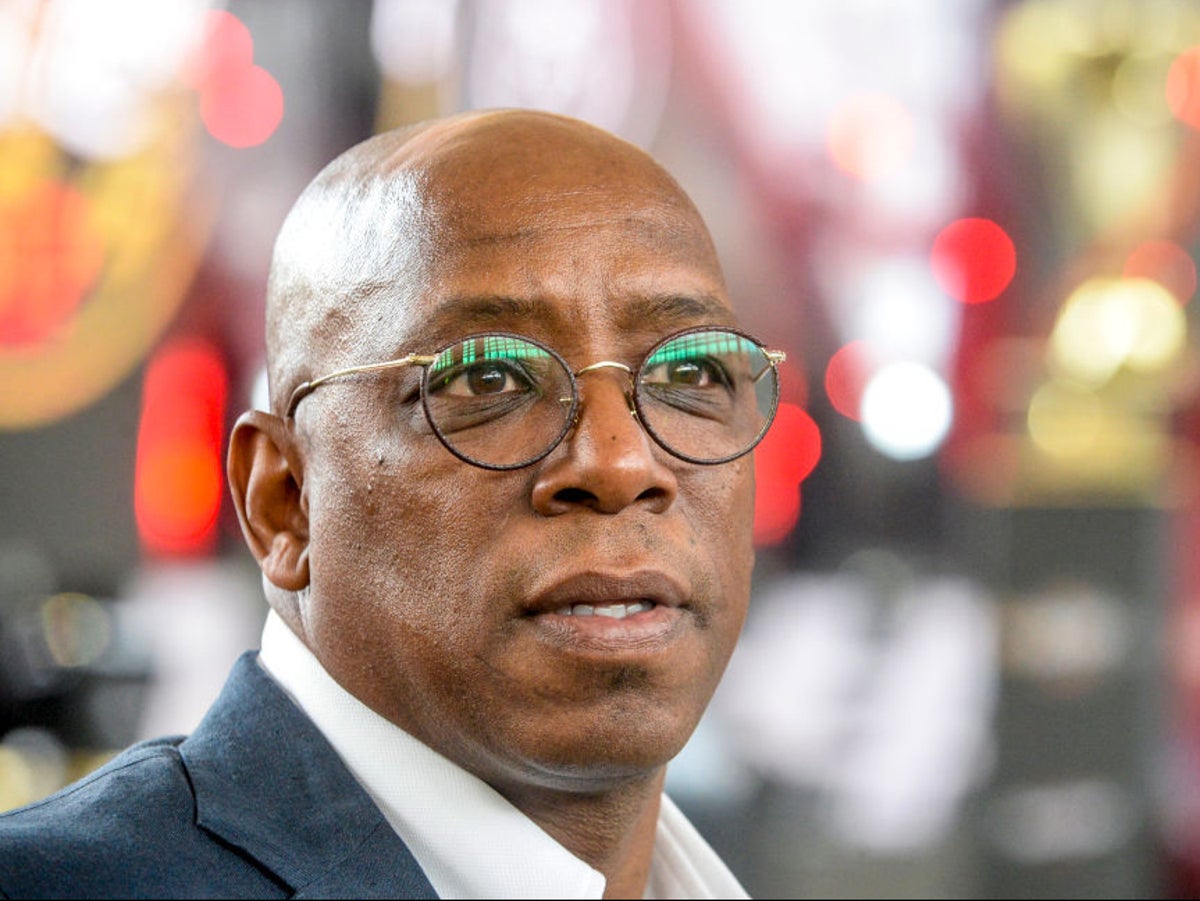 Arsenal bỏ lỡ thỏa thuận cho bản hợp đồng trong mơ của Ian Wright trong bối cảnh diễn ra cuộc thảo luận về lời đề nghị trị giá 6,1 triệu bảng của Paul Pogba
