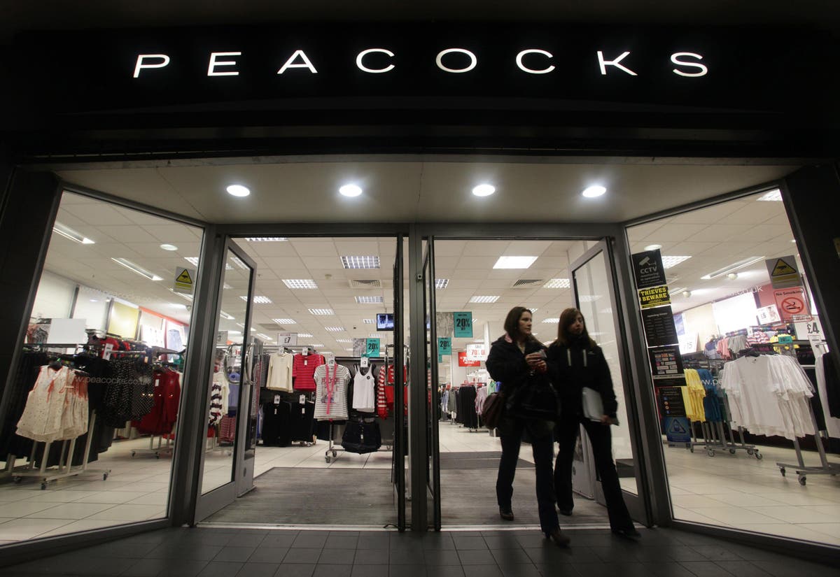 Peacocks and Jaeger fall into administration, threatening 4,700 jobs