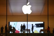 Apple to go ahead with controversial privacy feature