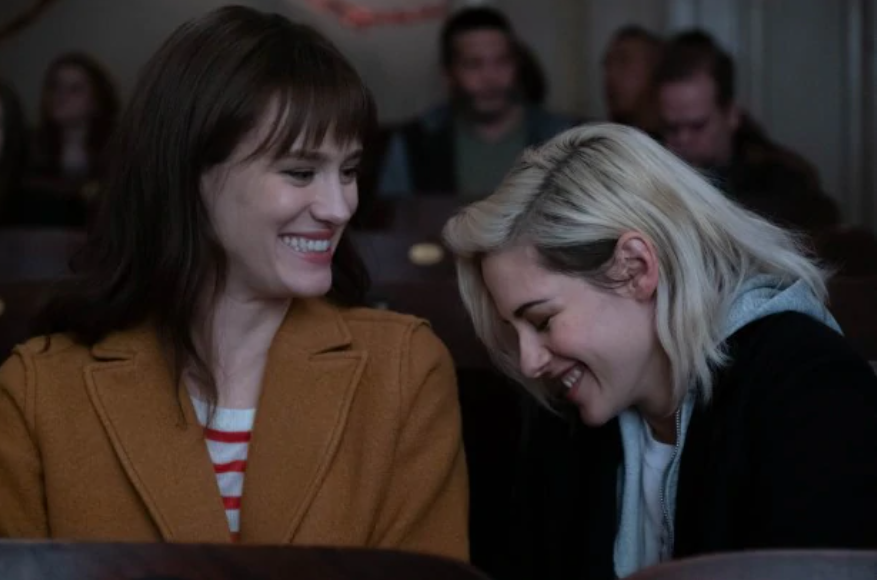 Mackenzie Davis and Kristen Stewart in Happiest Season
