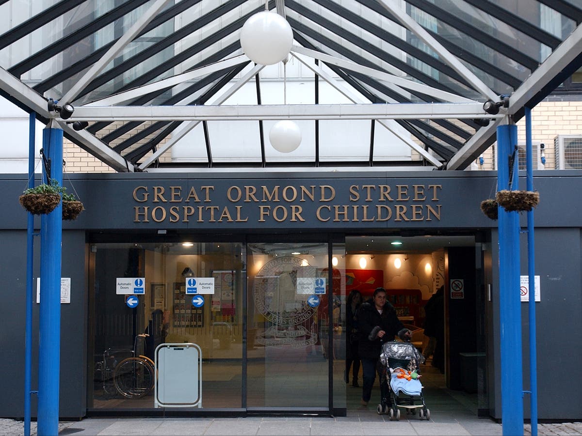 Great Ormond Street: Chief executive admits hospital ‘got used to some bad behaviours’