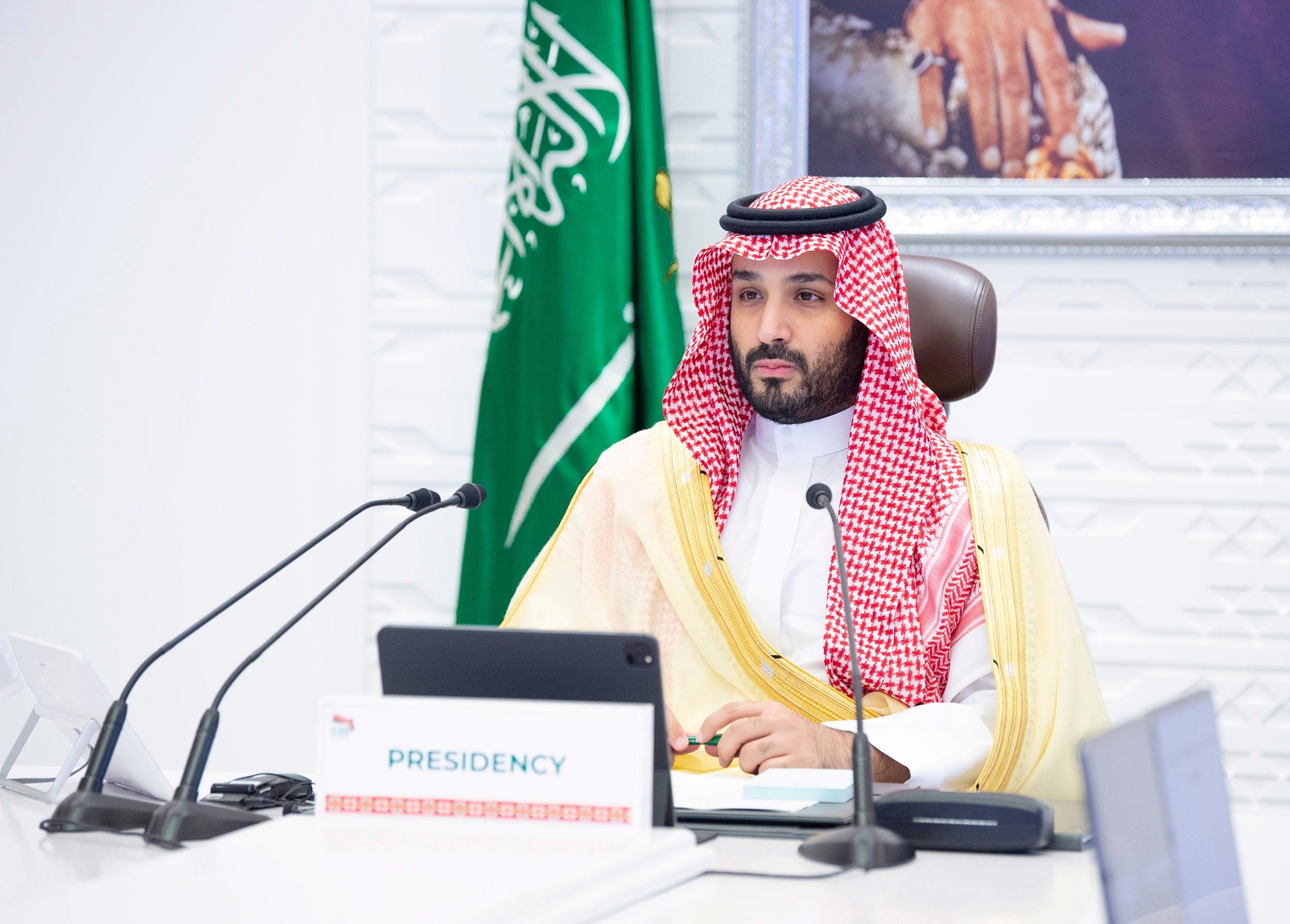 Saudi Arabia’s Crown Prince Mohammed bin Salman chaired the final session of the second day of the G20 Riyadh Summit