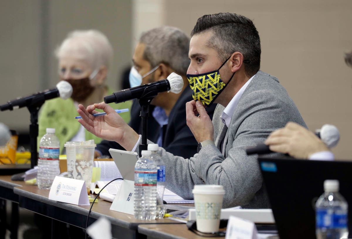 In Wisconsin recount, Trump challenges pile up, slow tally recount Wisconsin Joe Biden Donald