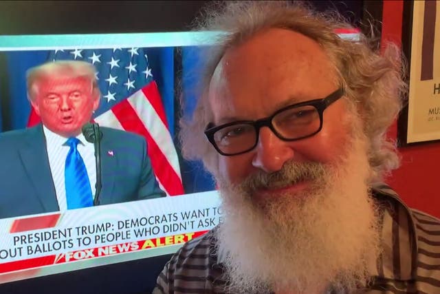 Randy Quaid drinking champagne while President Donald Trump spoke at the Republican National Convention in September 2020