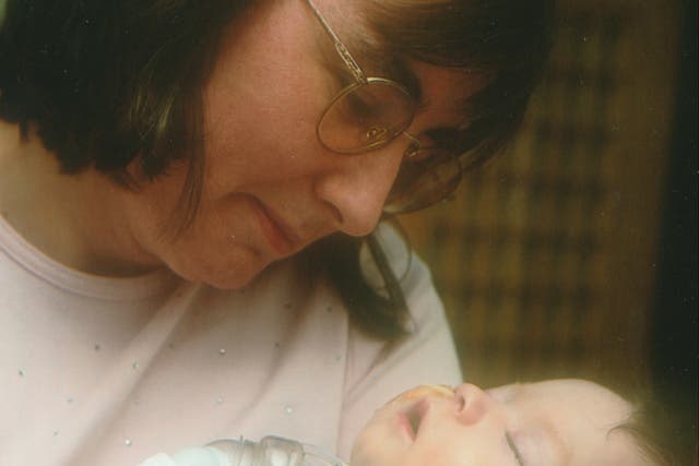 <p>Anne Dixon, with baby Elizabeth Dixon, aged 11 months old</p>