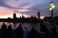 London pubs to reopen if they serve food as capital placed in tier 2