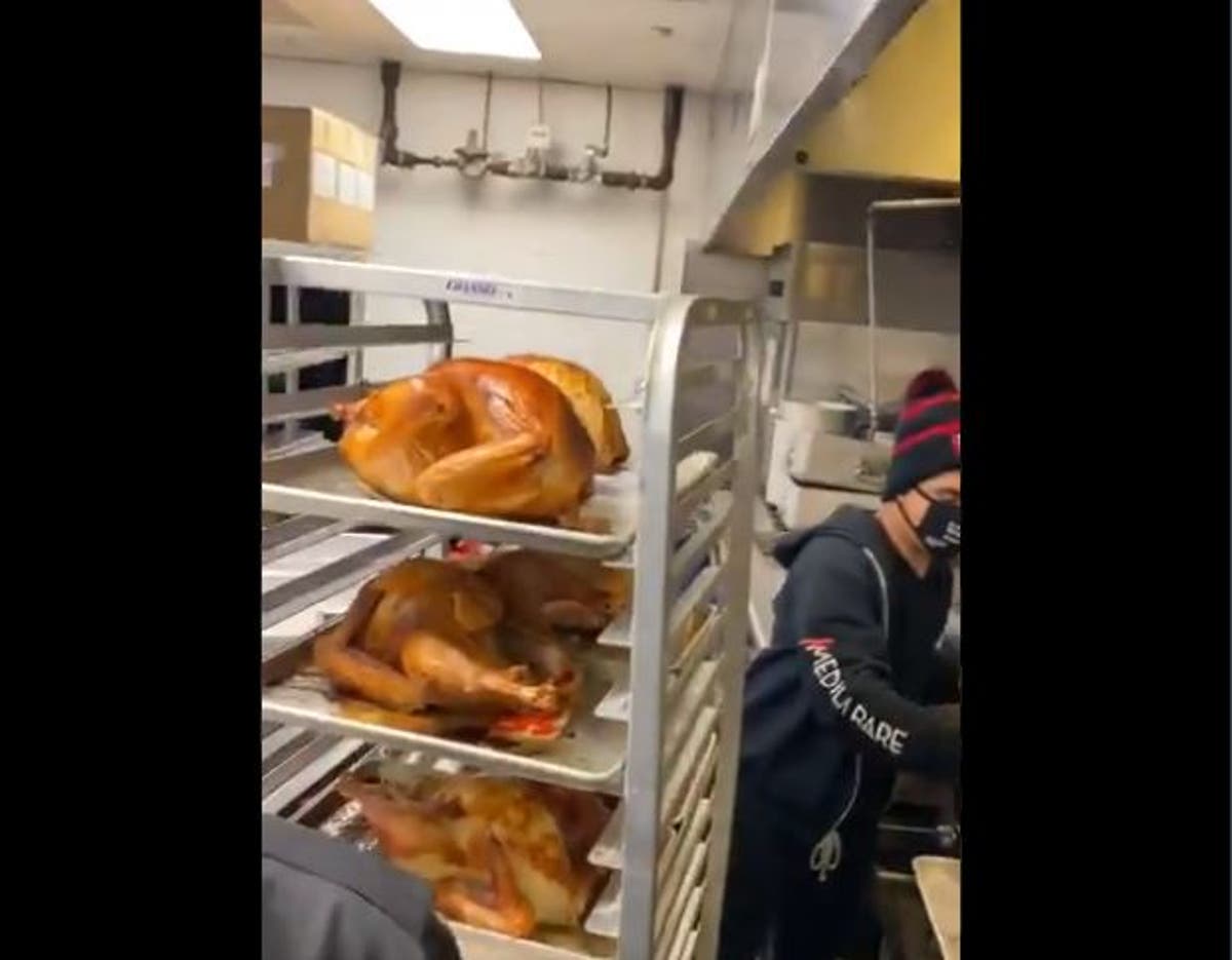 DC chef offers to deepfry turkeys for free this Thanksgiving The