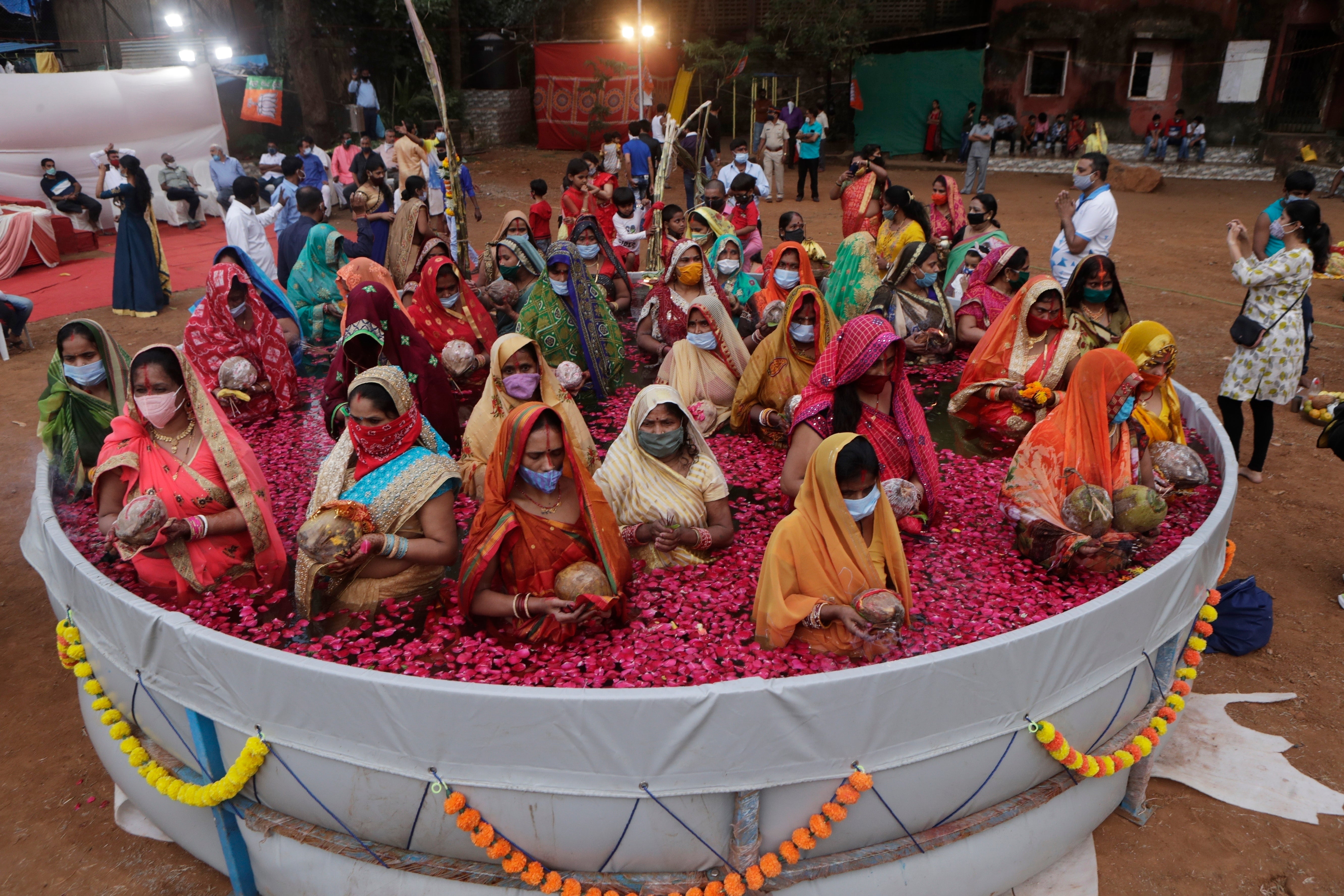 Photos of the week: Nov. 20-26