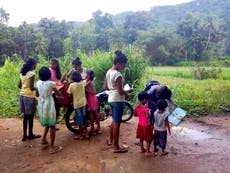 Books by bike: Sri Lankan man runs mobile library for kids