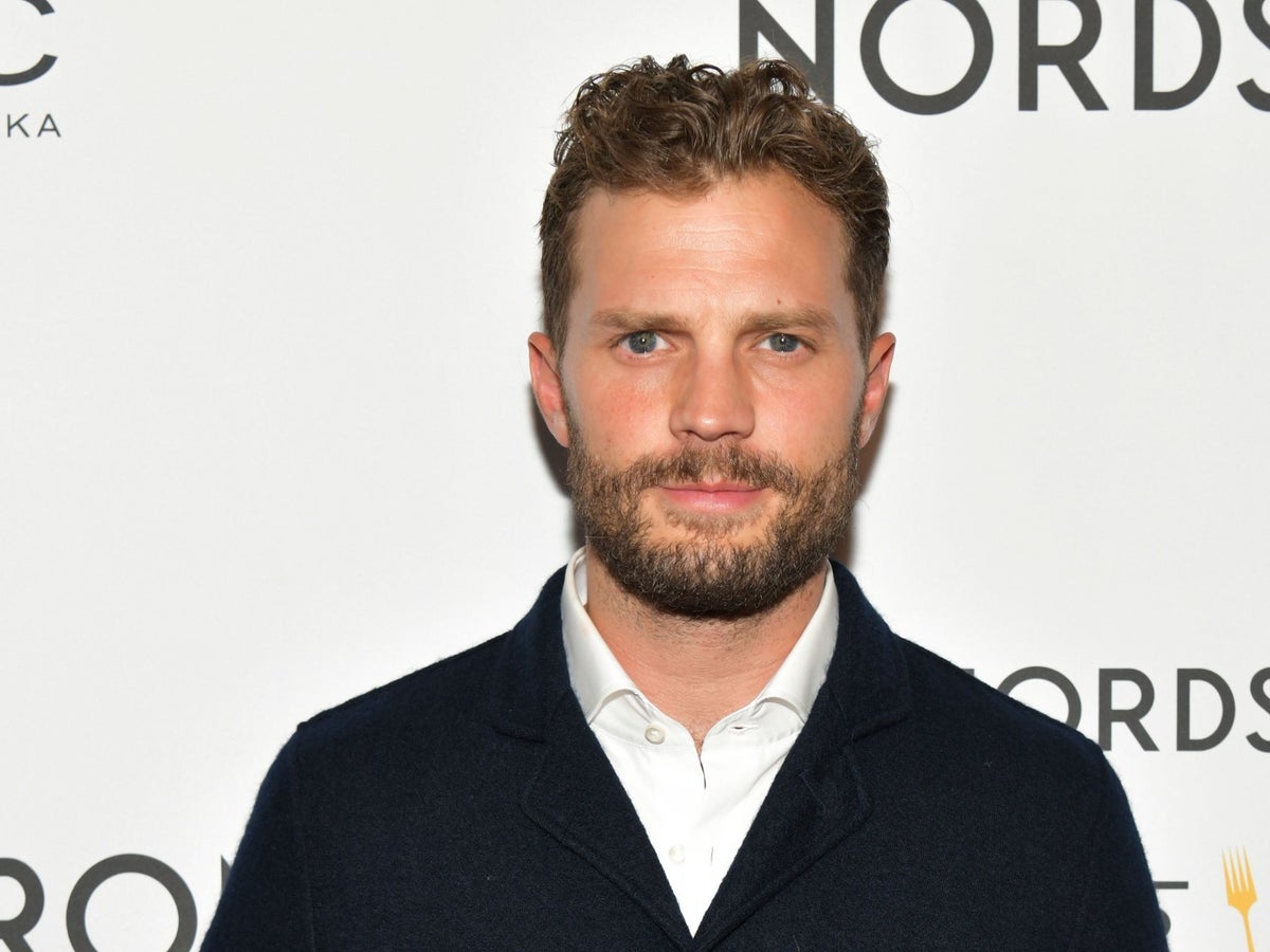 Jamie Dornan Reveals the One “Issue” With Fifty Shades of Grey