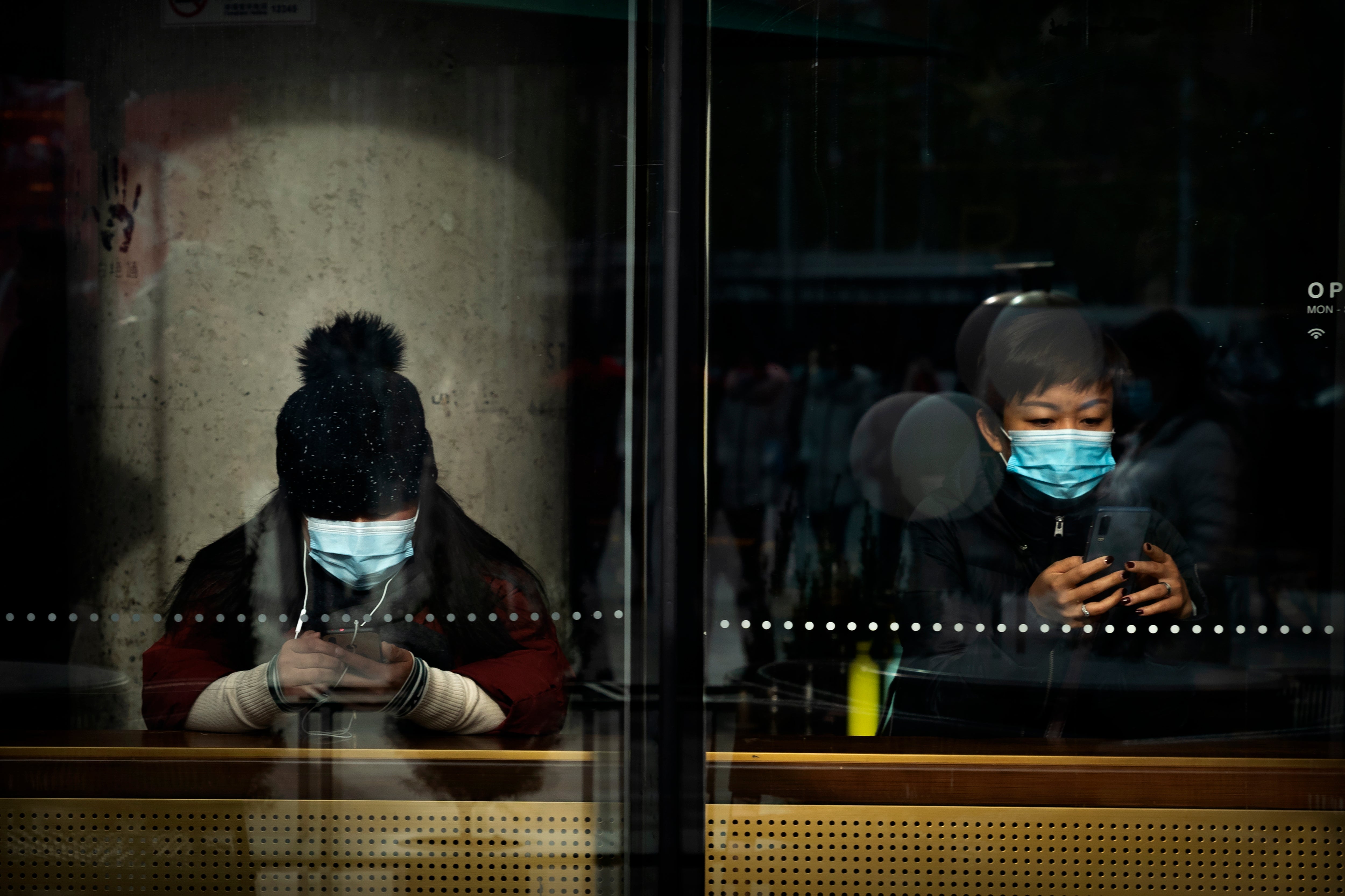 APTOPIX Virus Outbreak China Daily Life