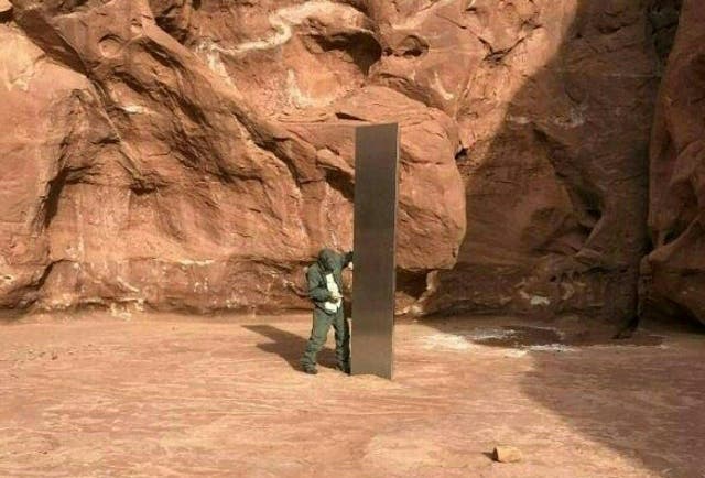 <p>A mysterious metal monolith that was discovered in Utah</p>