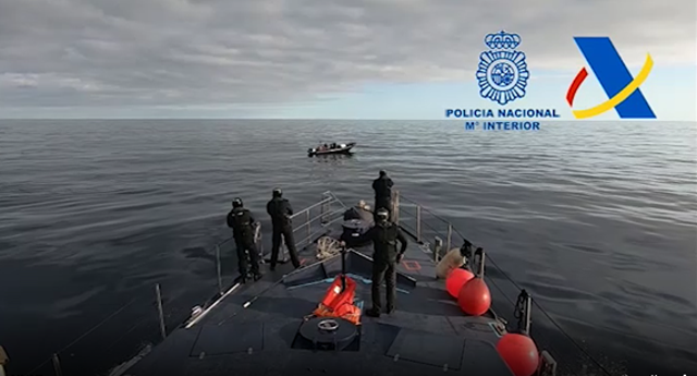 A photo of the police chasing the speed boat 