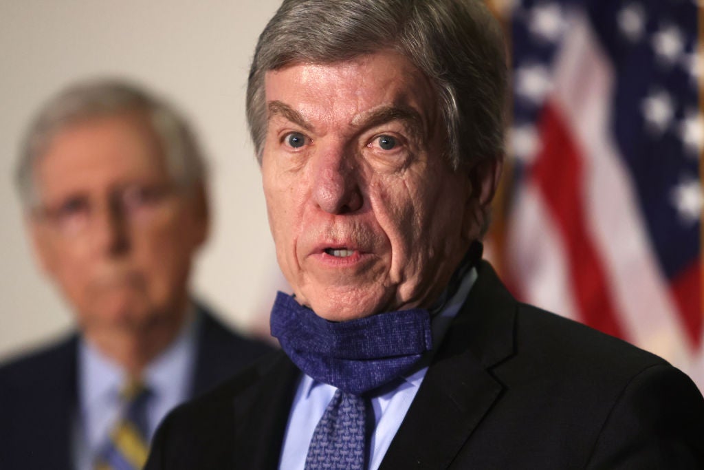 El senador republicano de Missouri Roy Blunt no ha llegado a llamar a Joe Biden presidente electo.