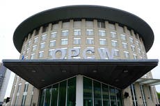 Russia under renewed pressure to explain Navalny poisoning