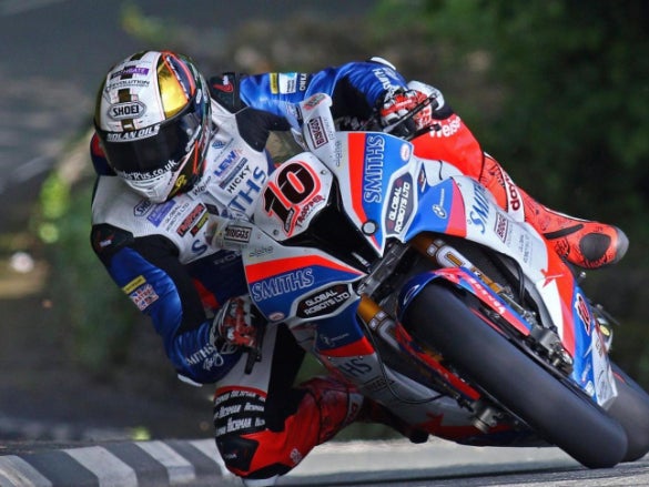 Peter Hickman won the opening RTS Superbike race at the 2019 Isle of Man TT