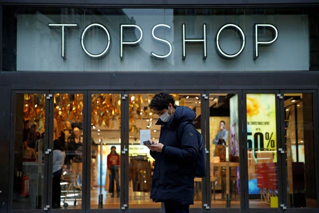Philip Green to close Miss Selfridge's flagship London store in July, Philip Green