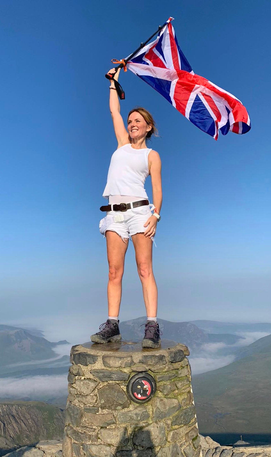 Halliwell climbs Mount Snowdon in her YouTube series