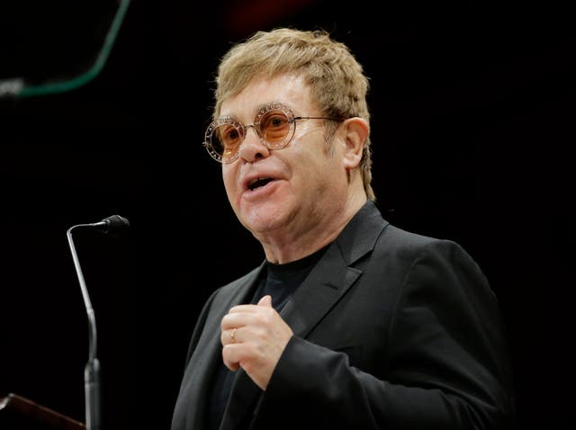 <p>Sir Elton addresses an audience before being presented with the 2017 Harvard Humanitarian of the Year Award</p>