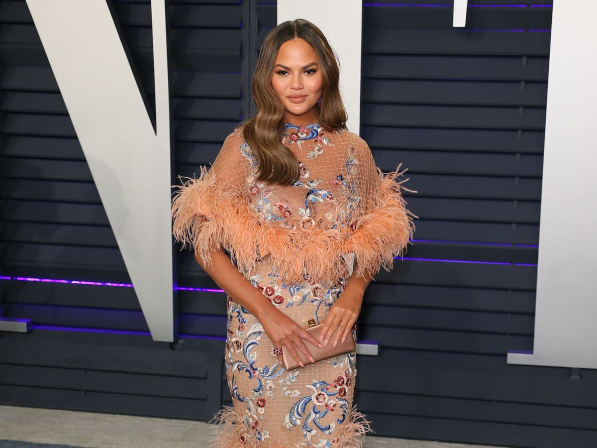 Chrissy Teigen reflects on ‘shame’ over breastfeeding struggles: ‘Normalise formula’